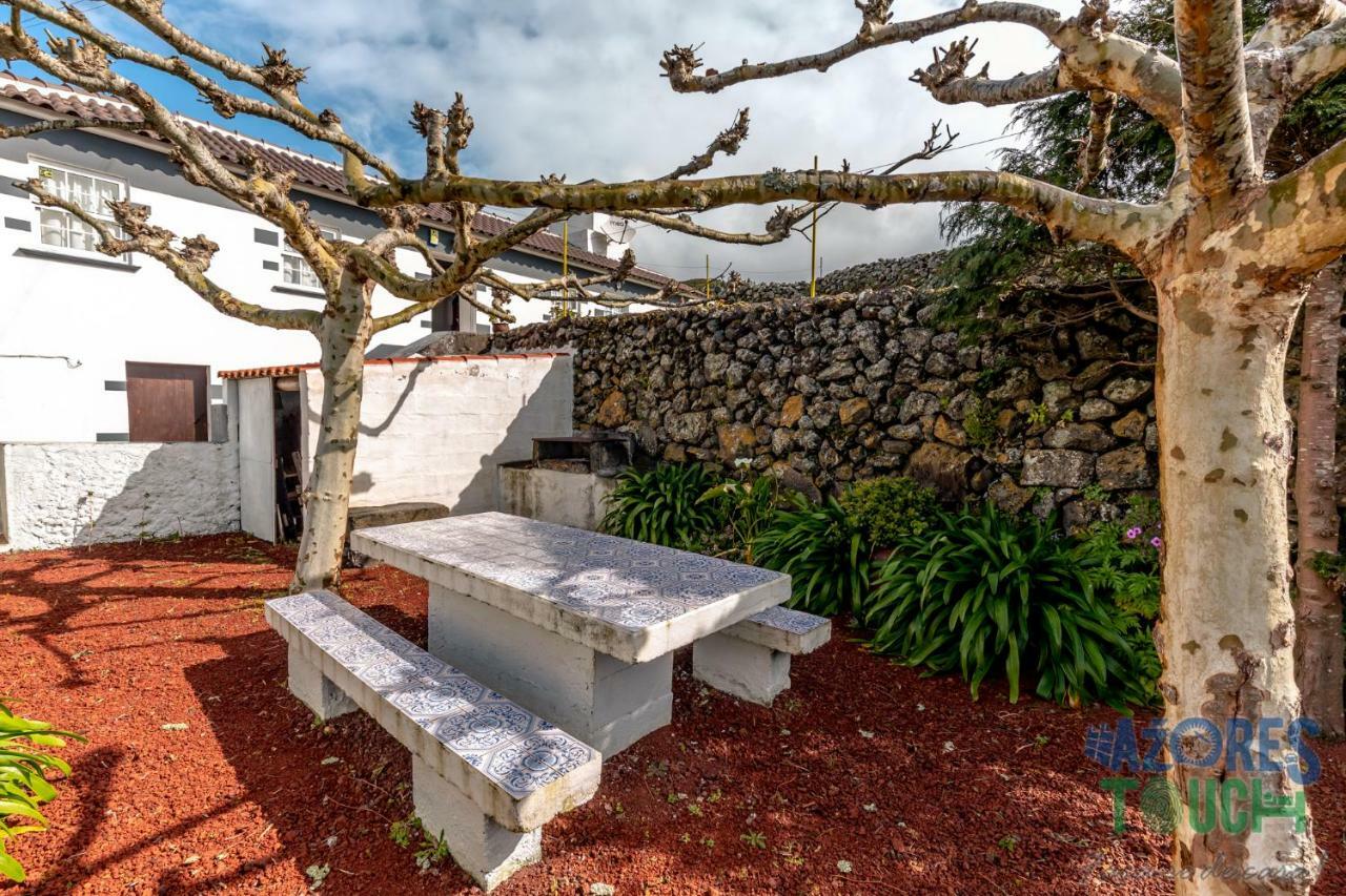 Casa Do Tio Jose Villa Doze Ribeiras Exteriör bild